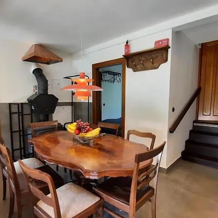 Chalet Kura Pod Zlotym Kogutem *