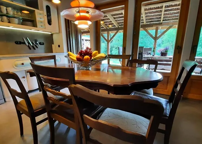 Chalet Kura Pod Zlotym Kogutem *